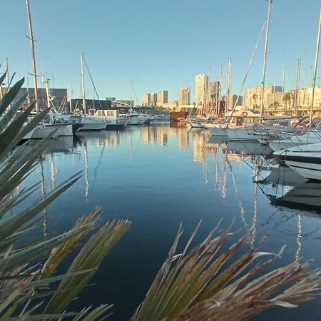 Wonderful Boat For Families And Friends Ξενοδοχείο Sant Adria de Besos Εξωτερικό φωτογραφία